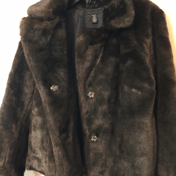 Faux Fur Jacket - Picture 4 of 14